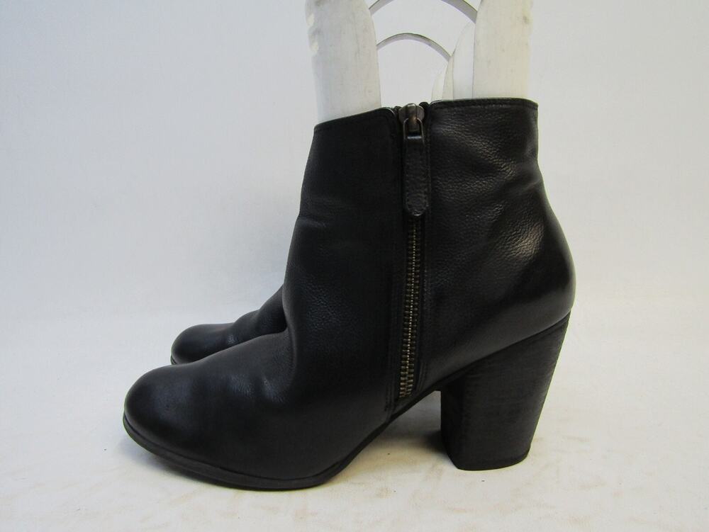 BP Womens Size 9 M Black Leather Zip Ankle Fashion Boots Bootie